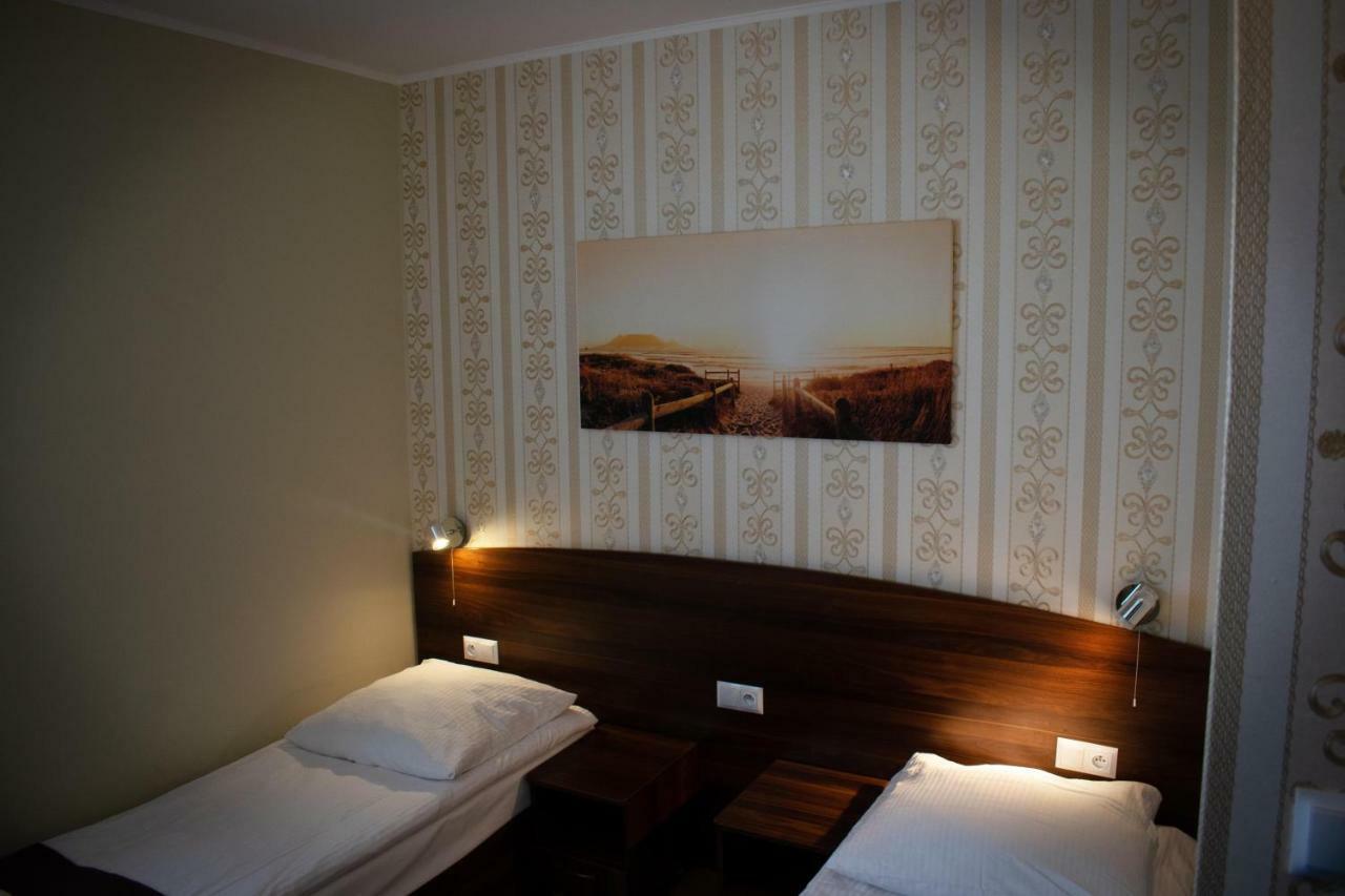 Bed and Breakfast Dom Bursztynowy à Jantar Extérieur photo