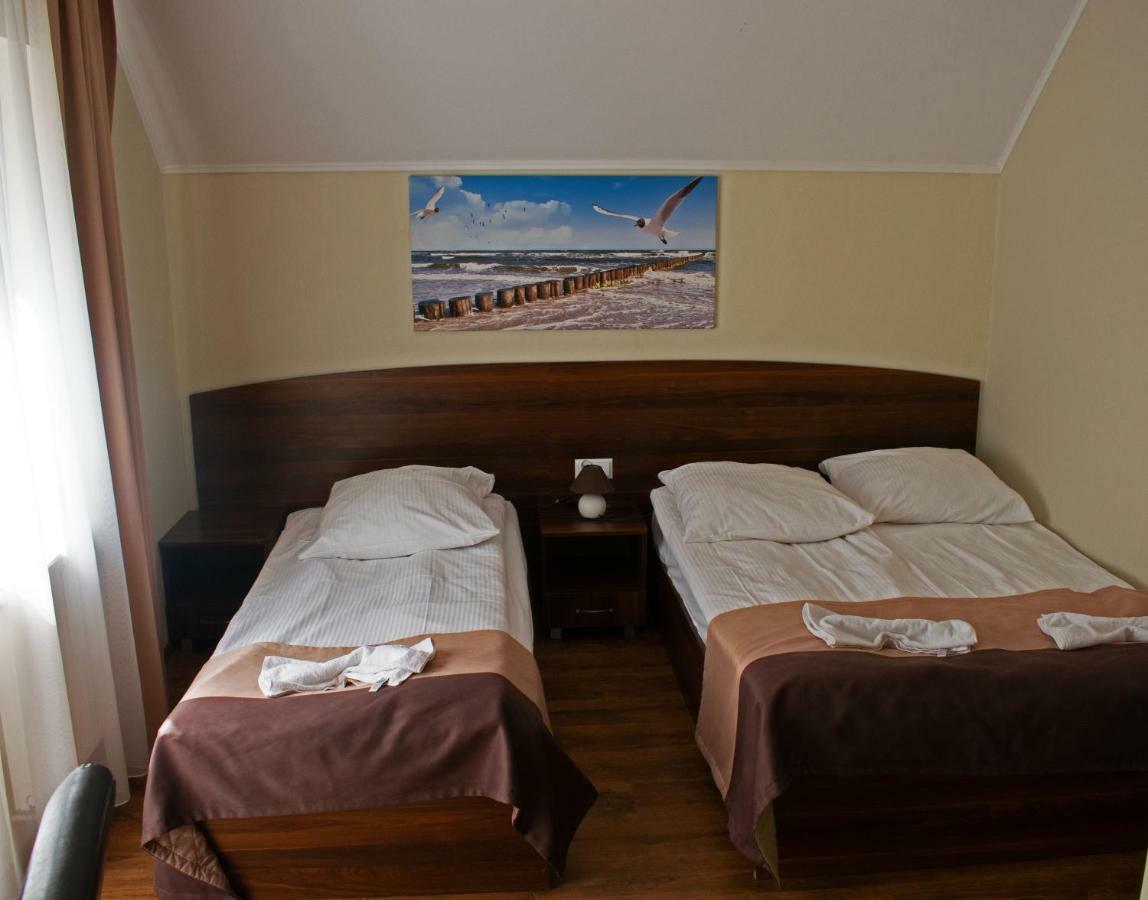 Bed and Breakfast Dom Bursztynowy à Jantar Extérieur photo