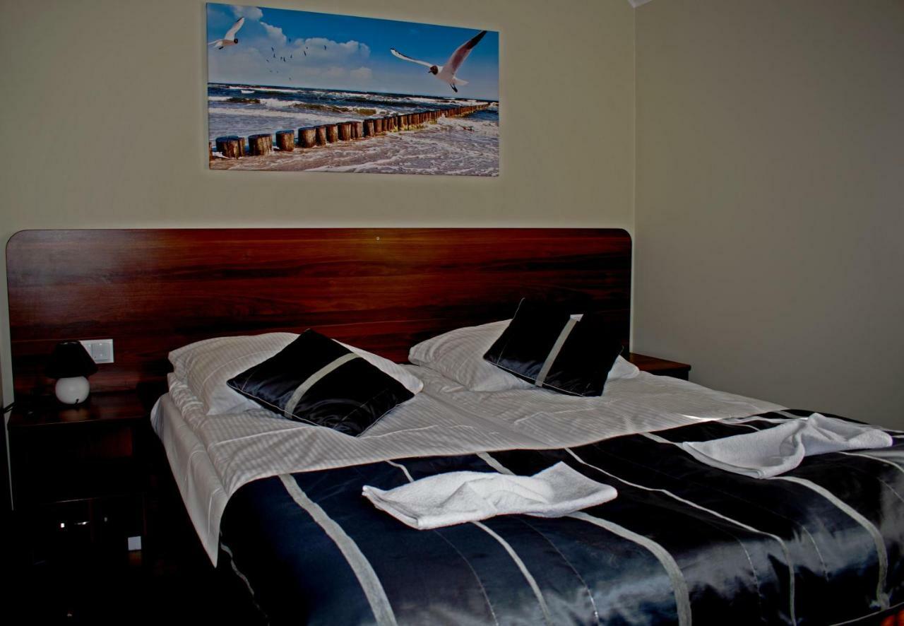Bed and Breakfast Dom Bursztynowy à Jantar Extérieur photo